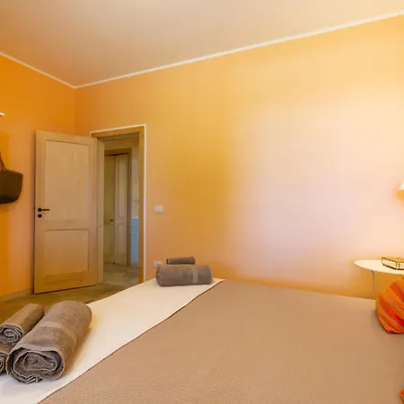 La Rossi With Pool 4 Villa